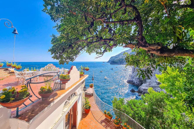 Villa sul mar ligure